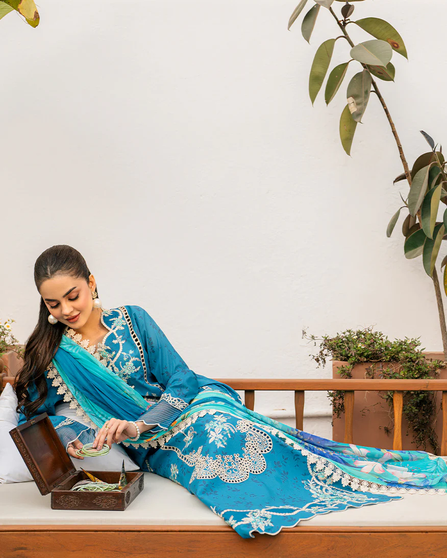 Akifa | Roheenaz | Aashiyana Lawn 2025