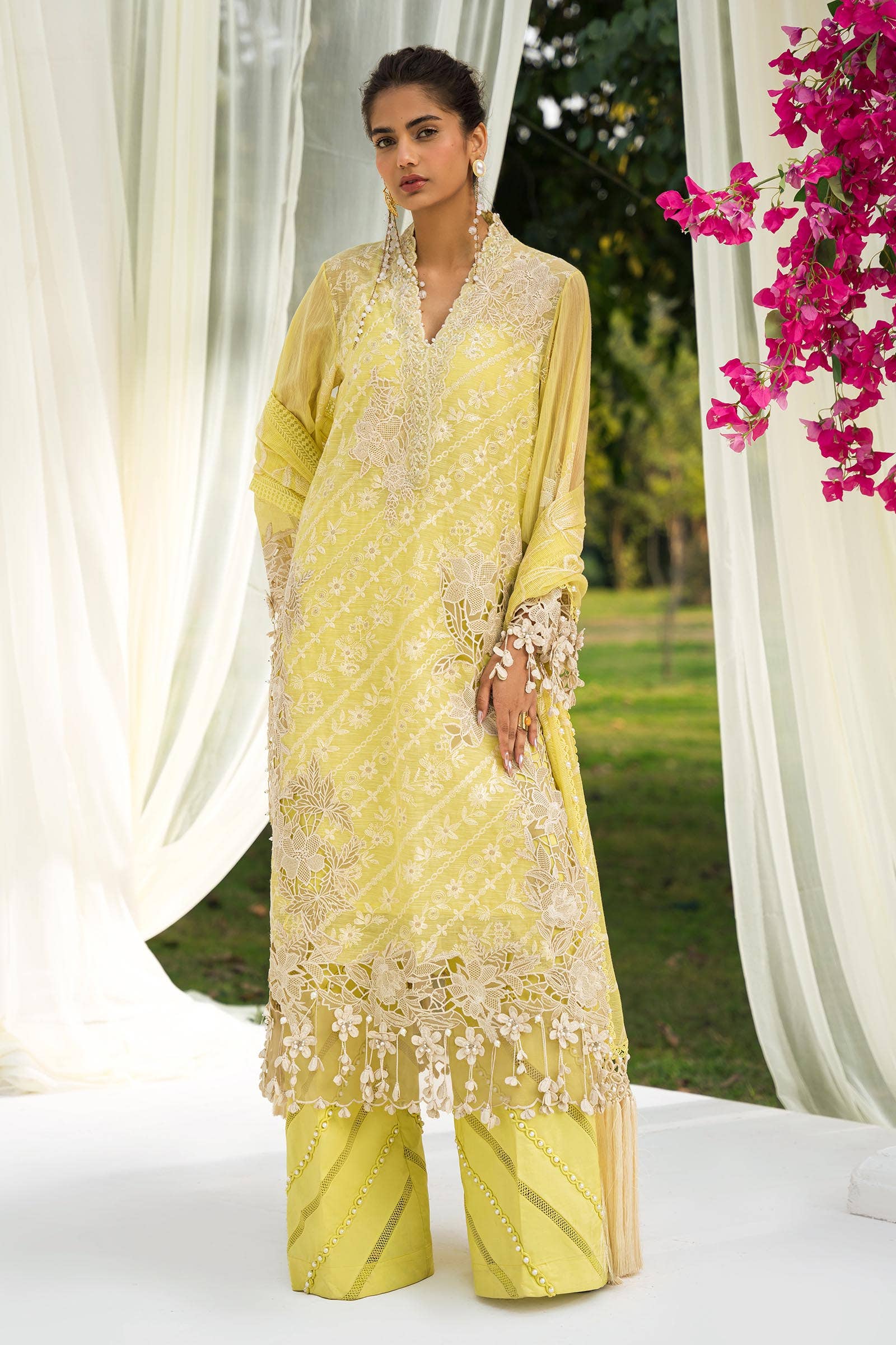 L241-010A-3CV | Sana Safinaz | Luxury Lawn 2024