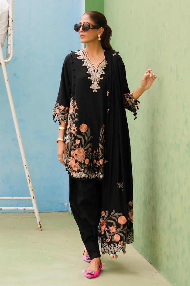 M233-025B-CP | Sana Safinaz | Muzlin Winter 2023