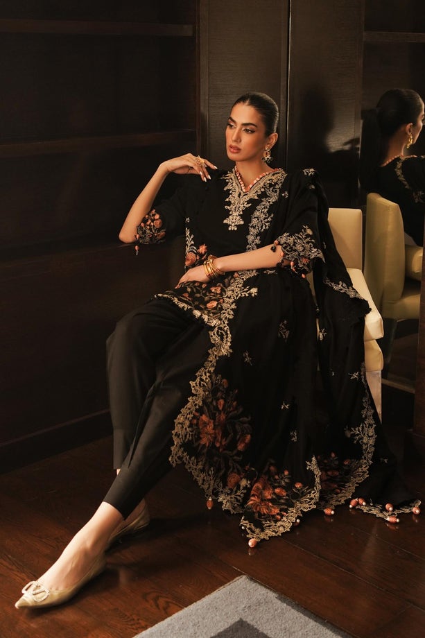 M233-025B-CP | Sana Safinaz | Muzlin Winter 2023
