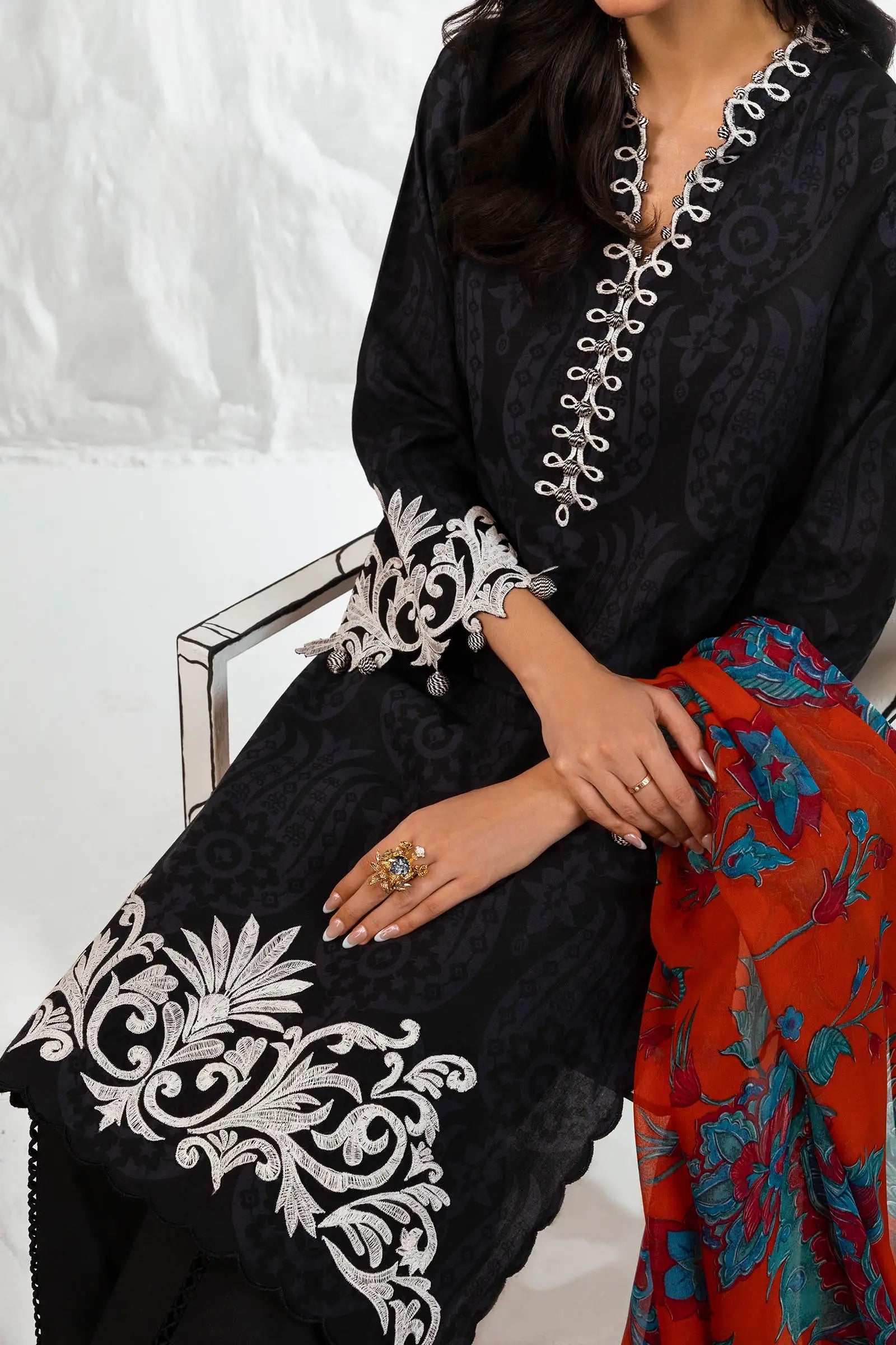 M242-003A-CI | Sana Safinaz | Muzlin Lawn 2024 Volume 2