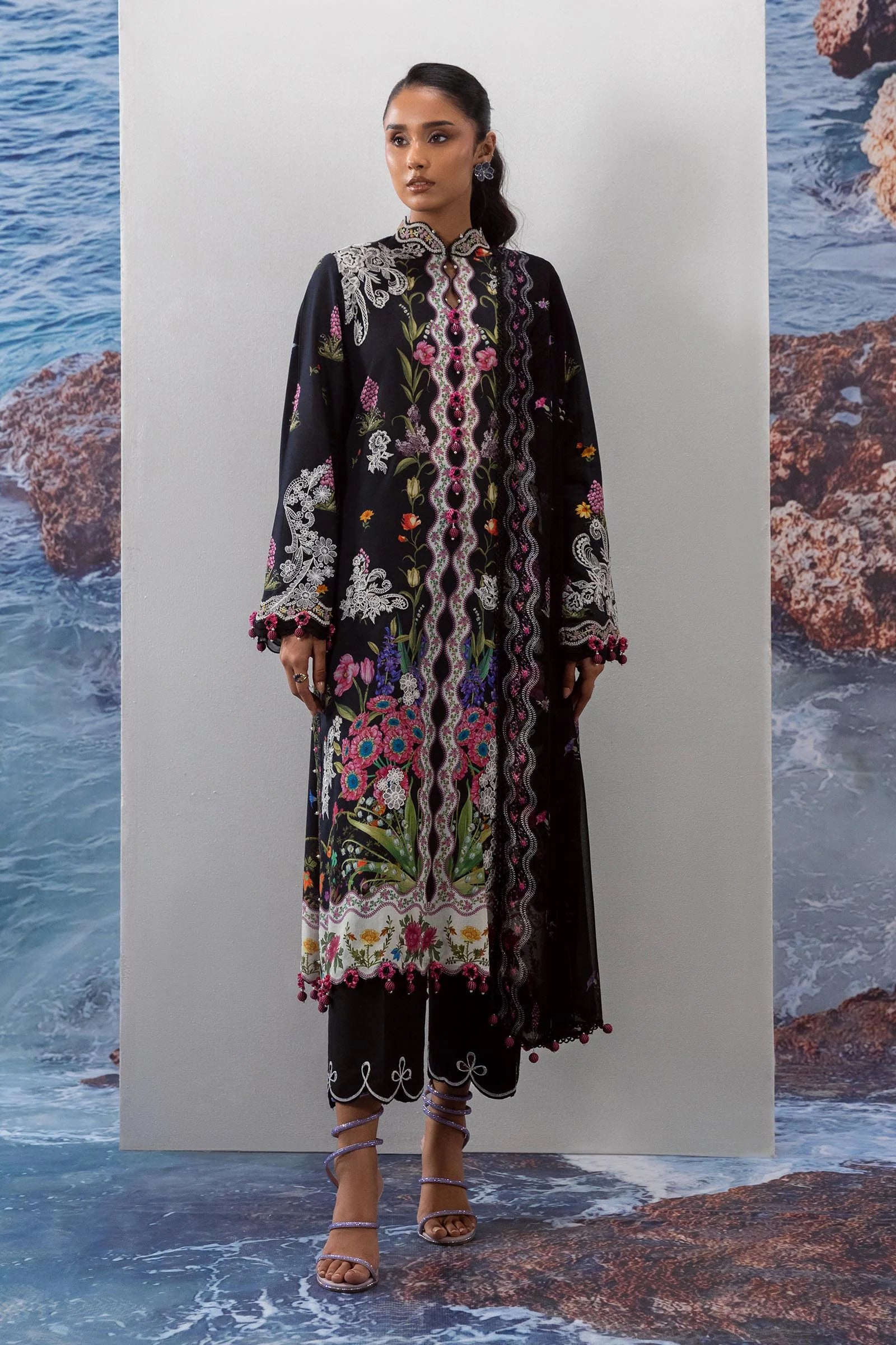 M252-001A-CI | Sana Safinaz | Muzlin Lawn 2025