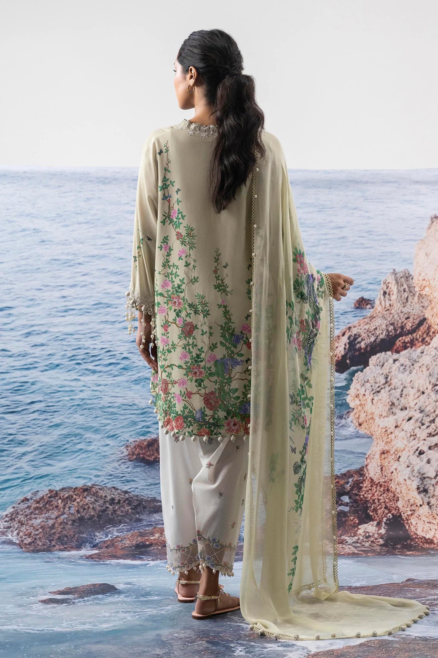 M252-002B-CI | Sana Safinaz | Muzlin Lawn 2025