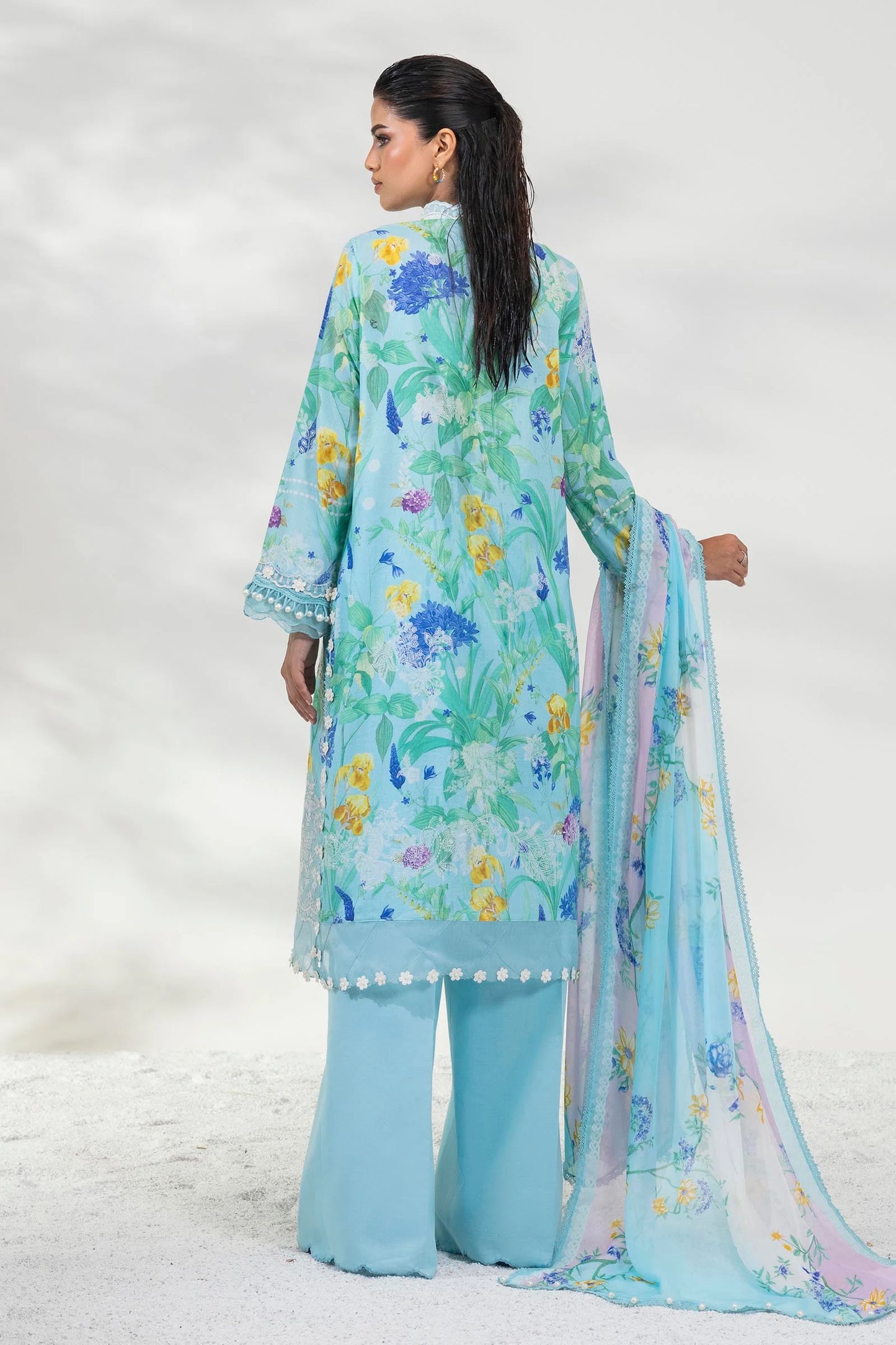 M252-007B-CI | Sana Safinaz | Muzlin Lawn 2025