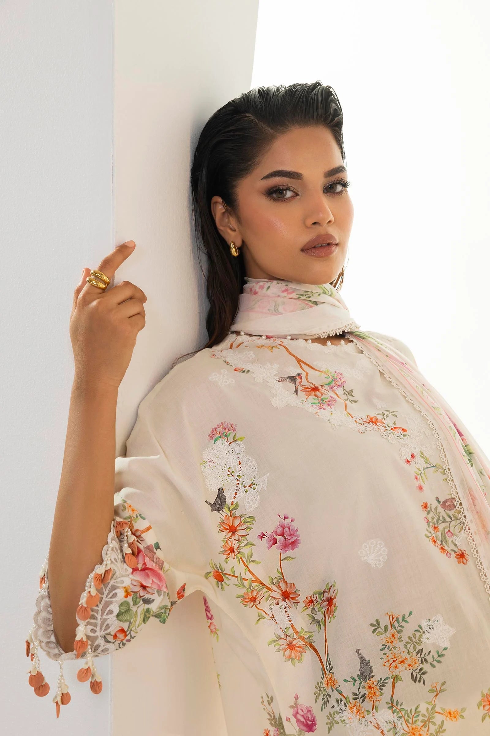 M252-008B-CI | Sana Safinaz | Muzlin Lawn 2025