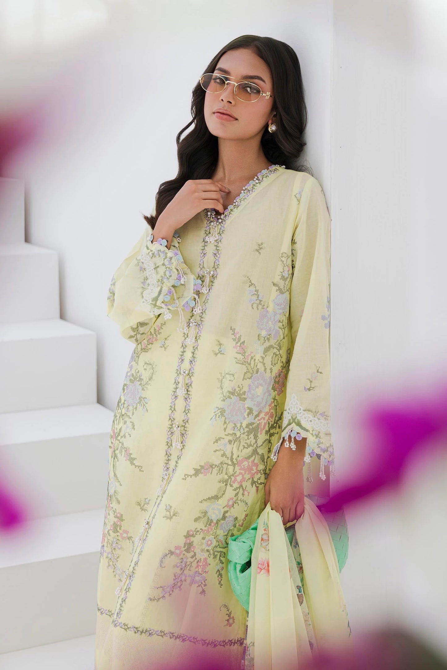 M252-009A-CL | Sana Safinaz | Muzlin Lawn 2025