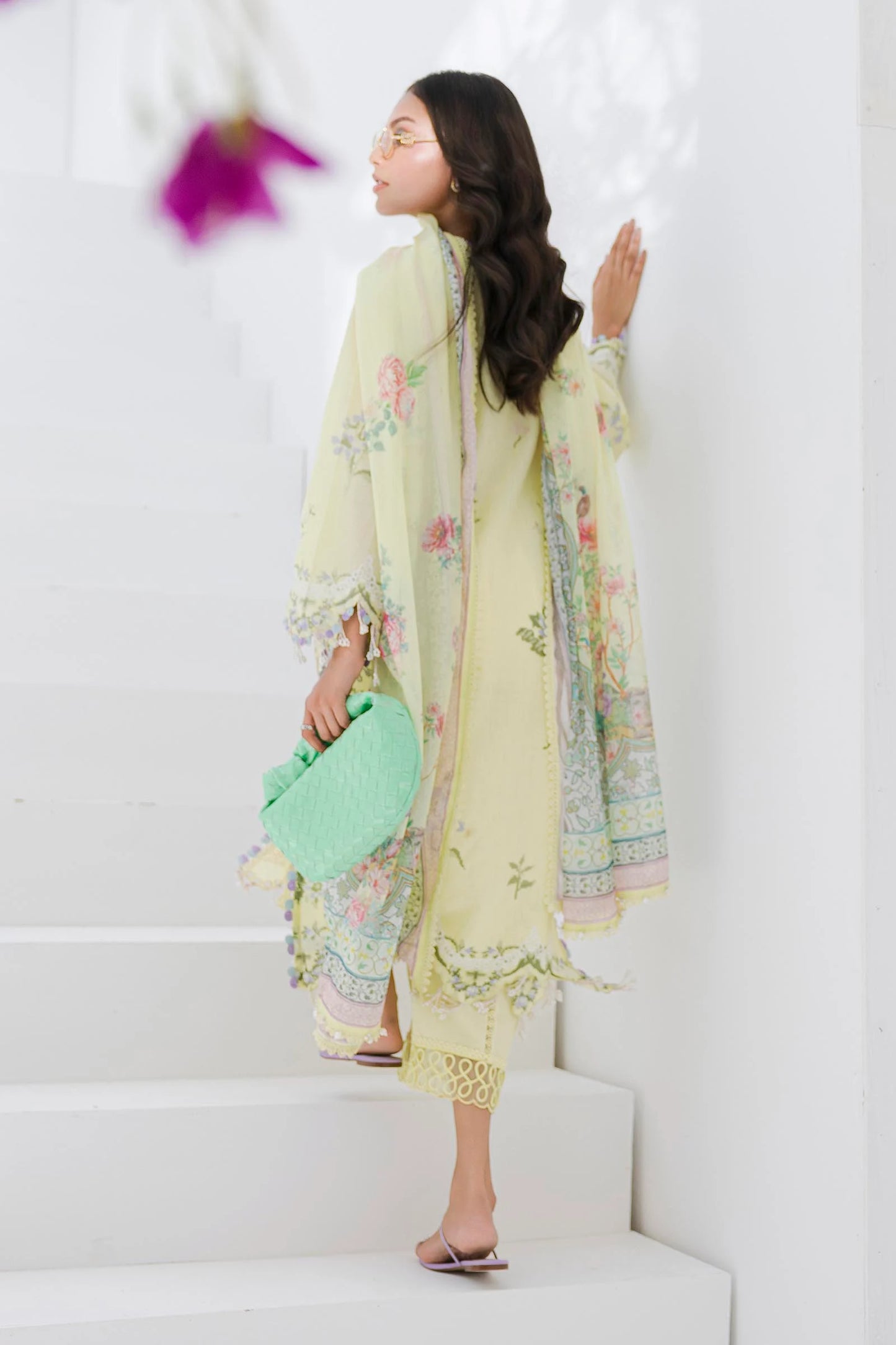 M252-009A-CL | Sana Safinaz | Muzlin Lawn 2025