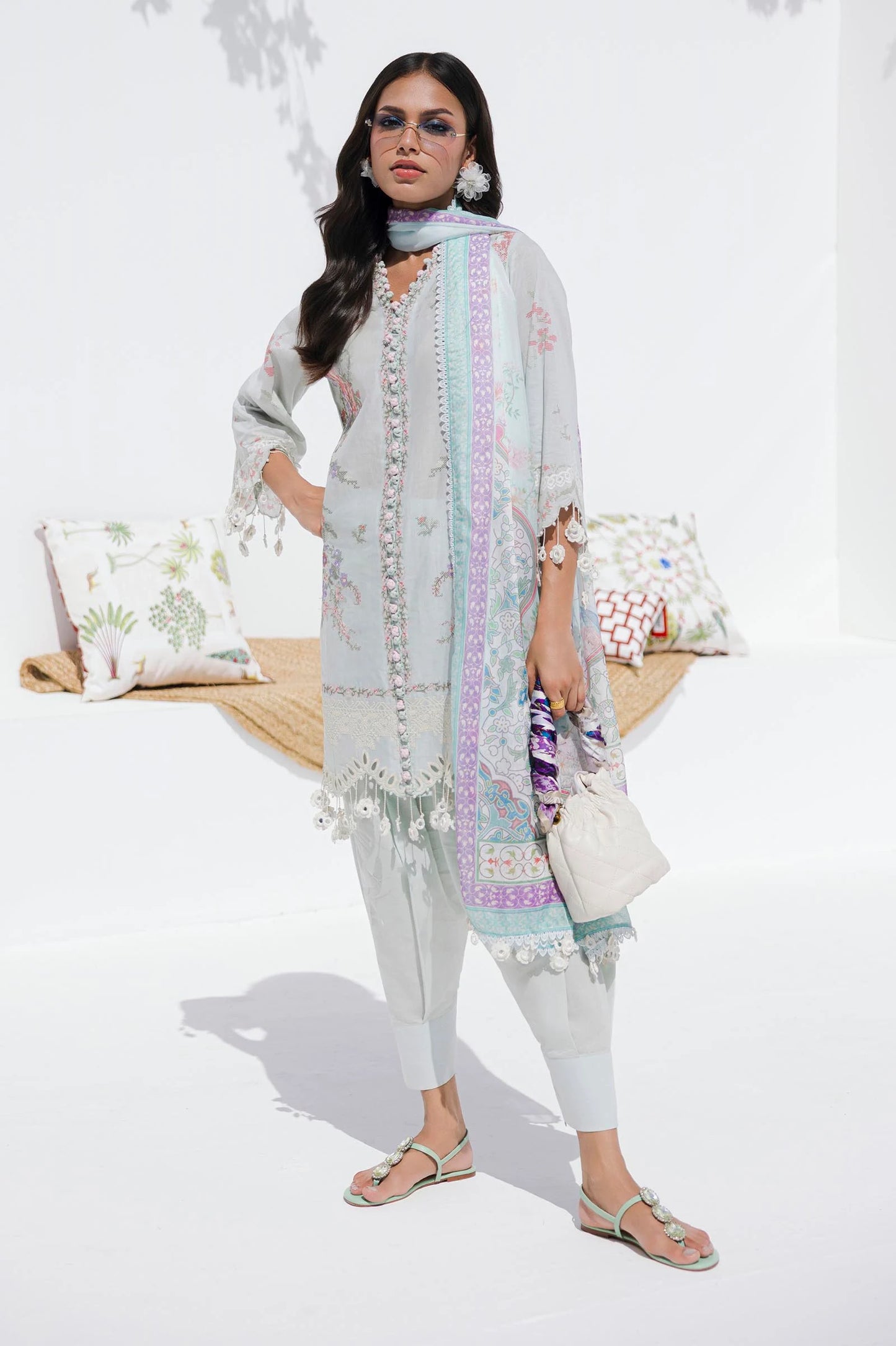 M252-009B-CL | Sana Safinaz | Muzlin Lawn 2025