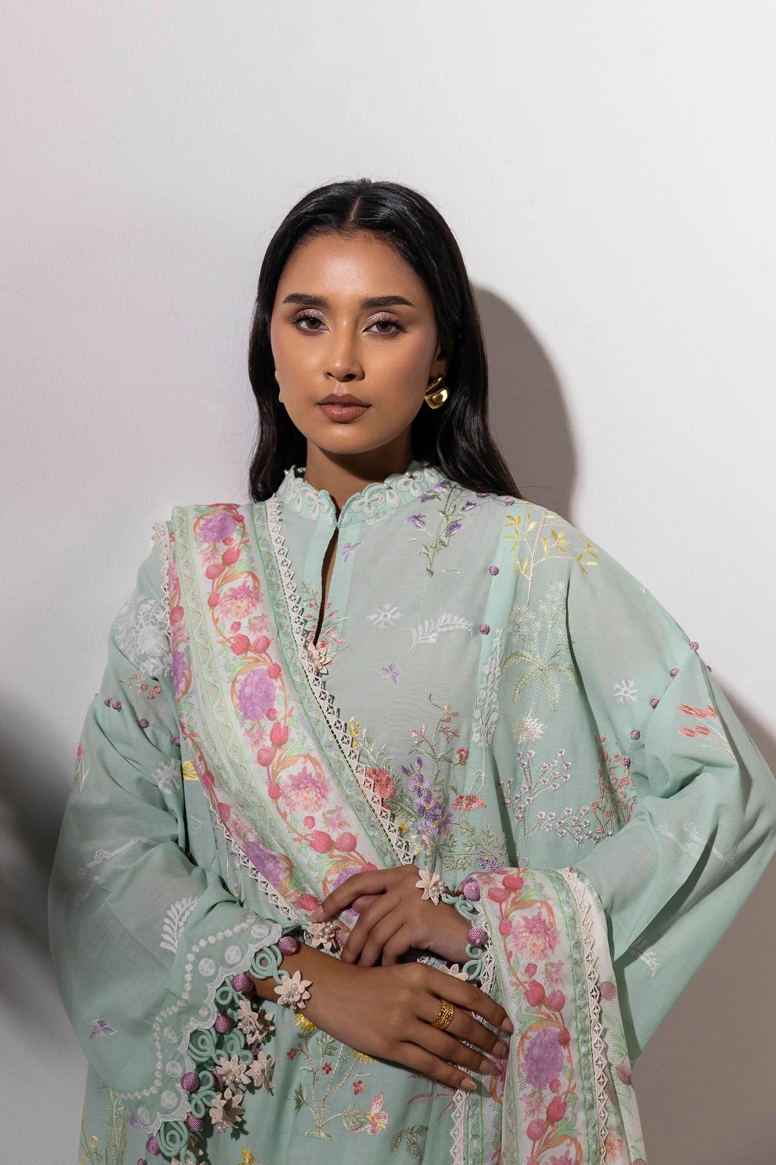 M252-010A-CV | Sana Safinaz | Muzlin Lawn 2025