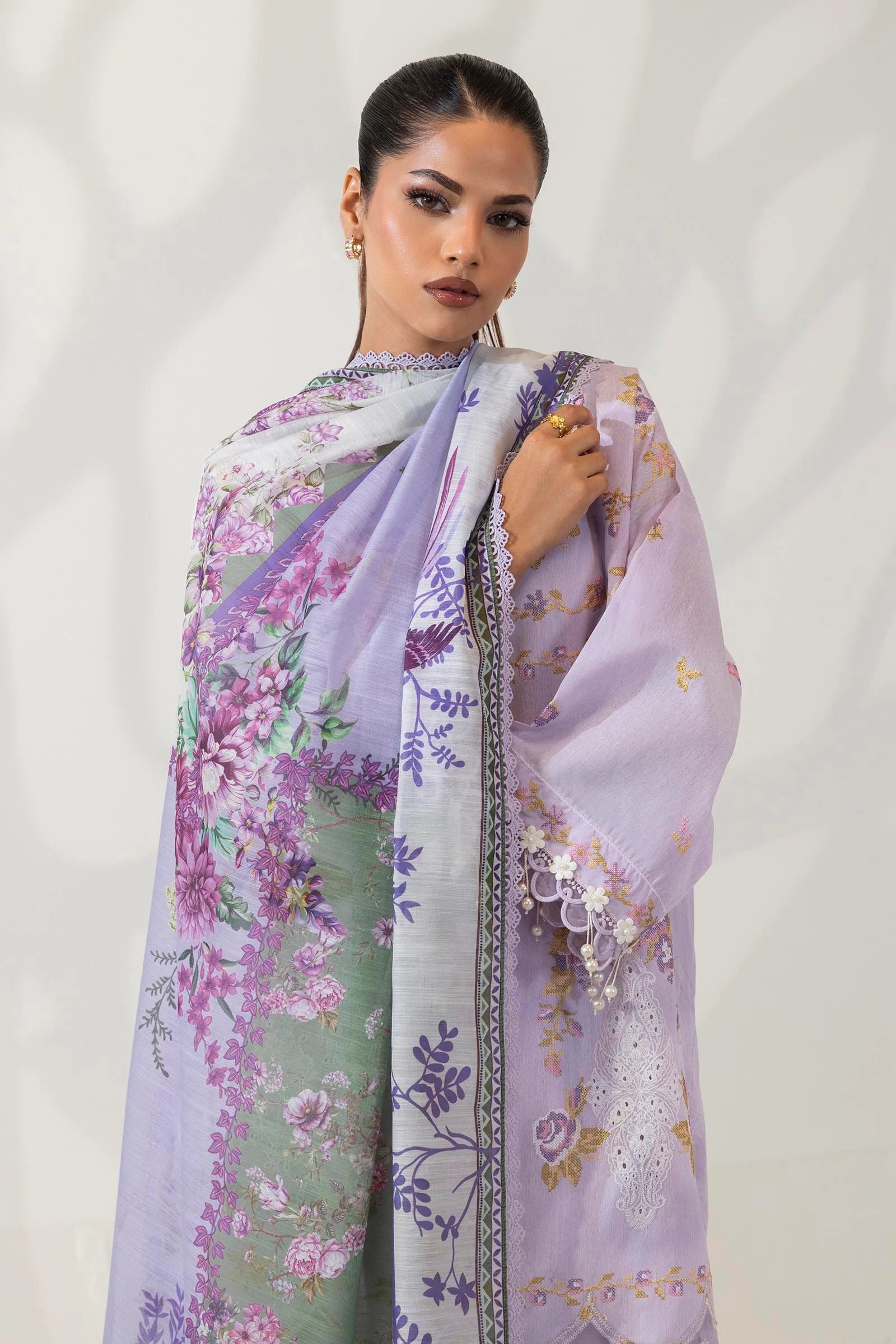M252-011B-CV | Sana Safinaz | Muzlin Lawn 2025