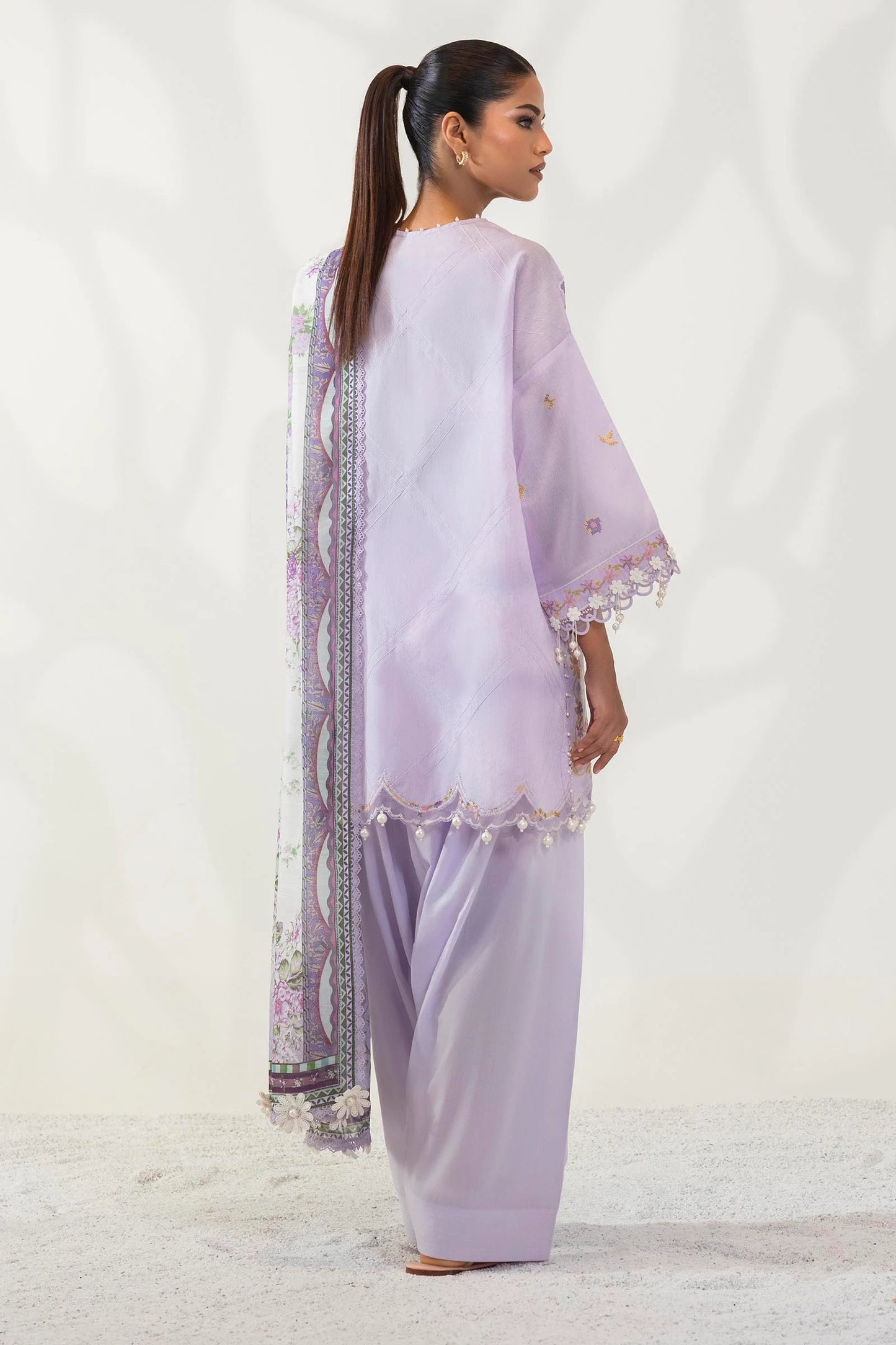 M252-011B-CV | Sana Safinaz | Muzlin Lawn 2025