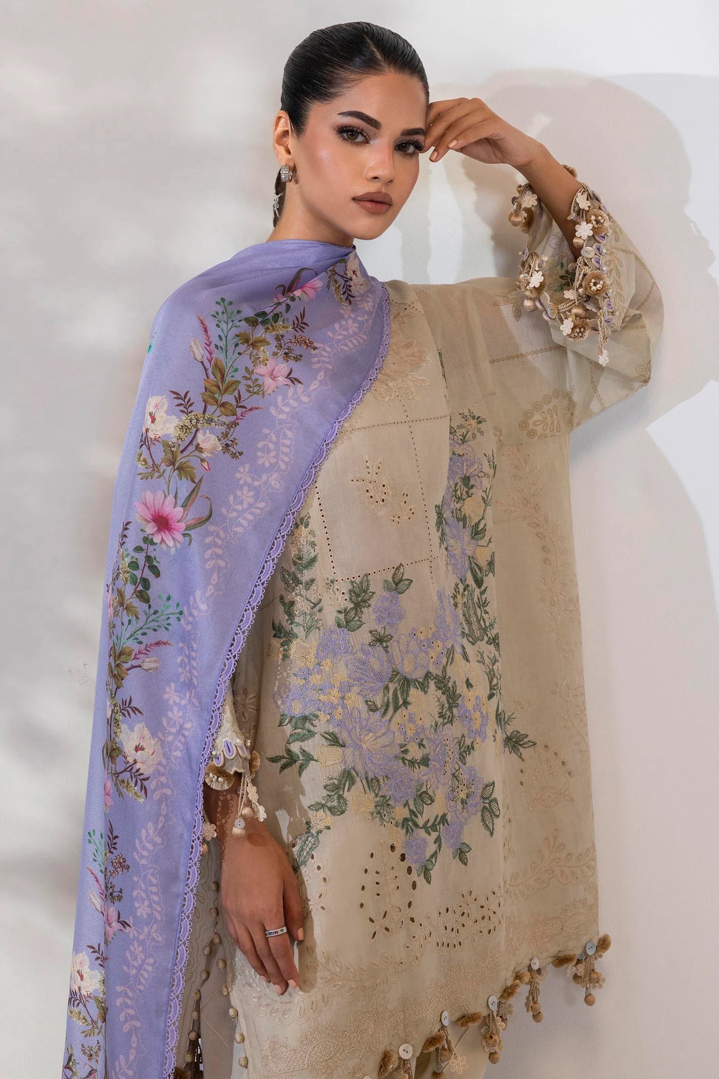 M252-012A-CT | Sana Safinaz | Muzlin Lawn 2025