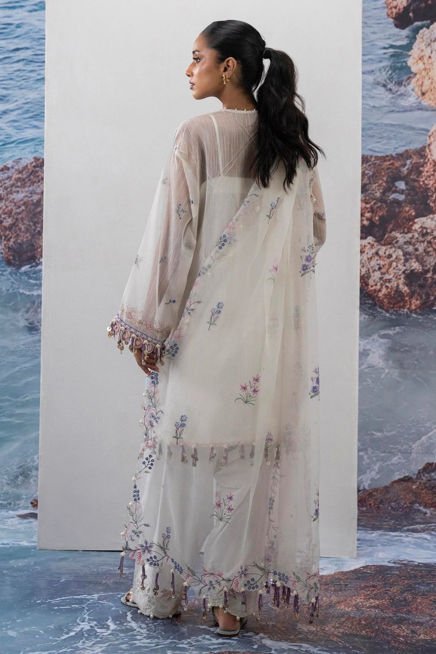 M252-014B-CT | Sana Safinaz | Muzlin Lawn 2025