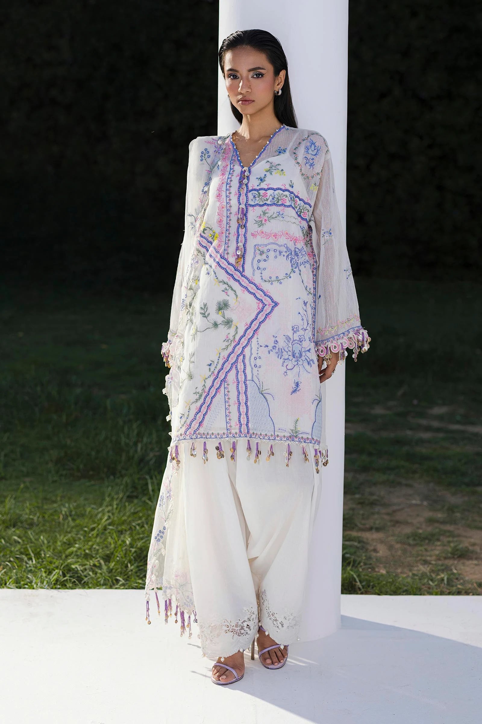 M252-014B-CT | Sana Safinaz | Muzlin Lawn 2025
