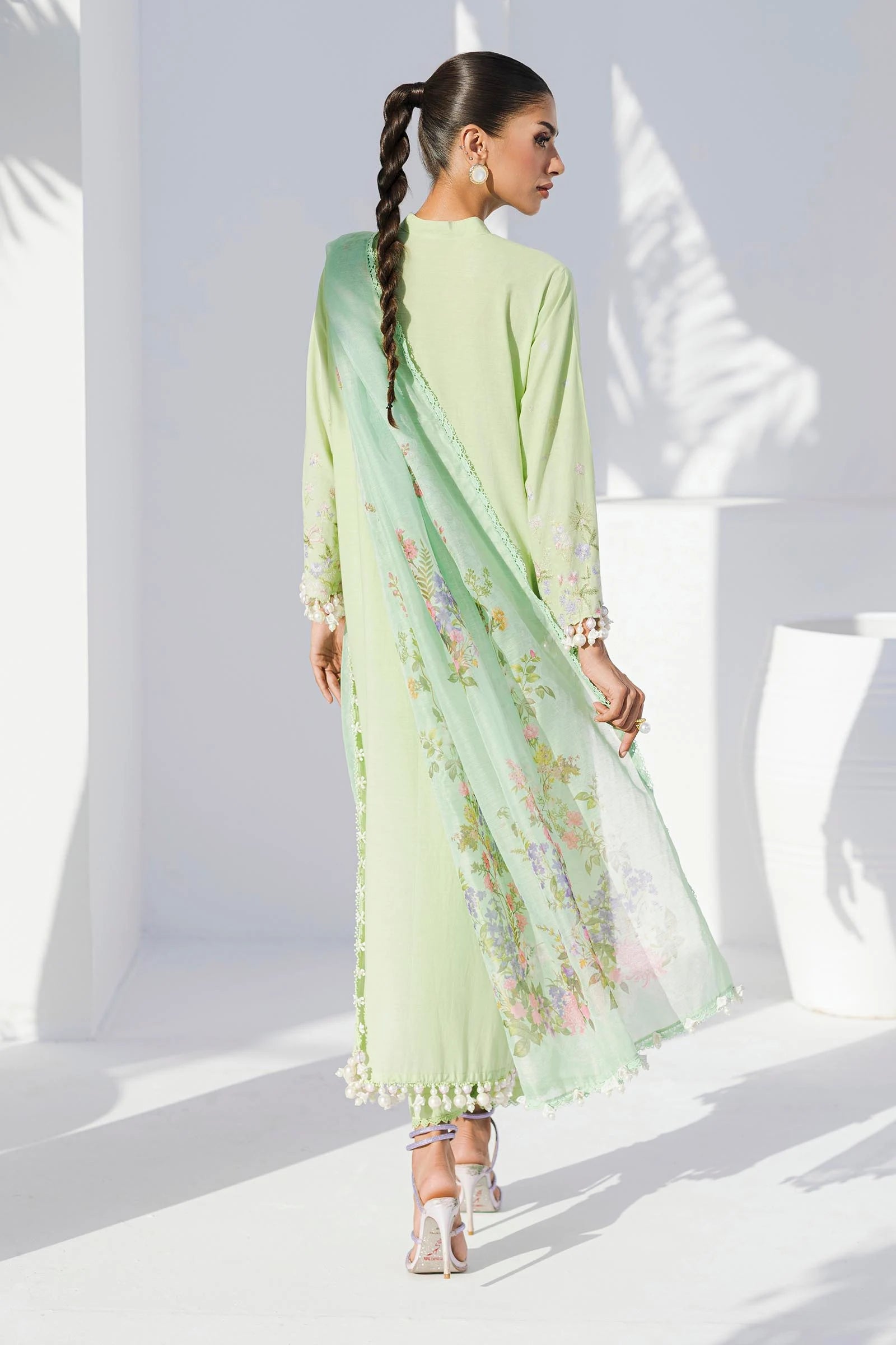 M252-015B-CV | Sana Safinaz | Muzlin Lawn 2025