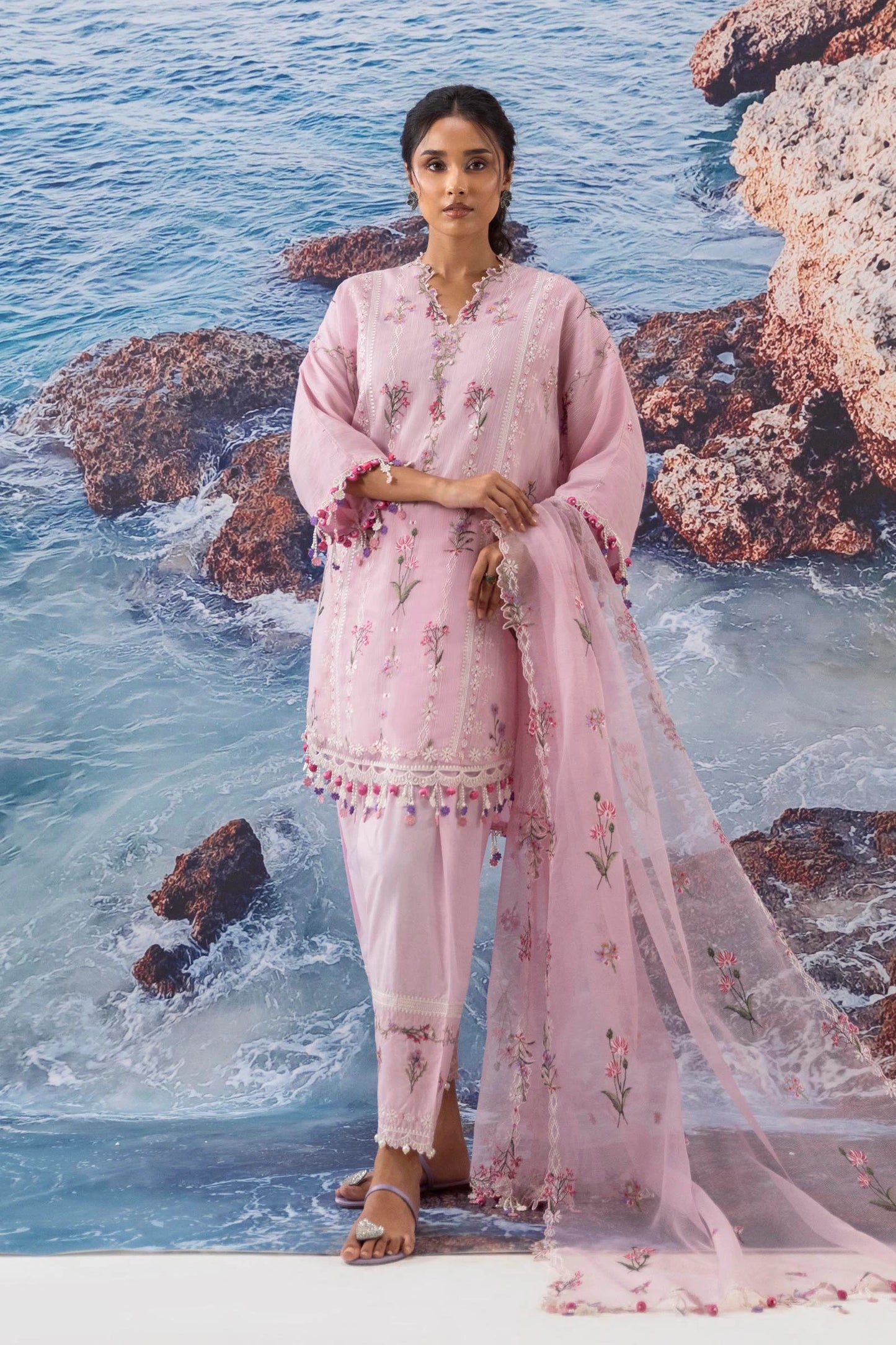 M252-016B-CT | Sana Safinaz | Muzlin Lawn 2025