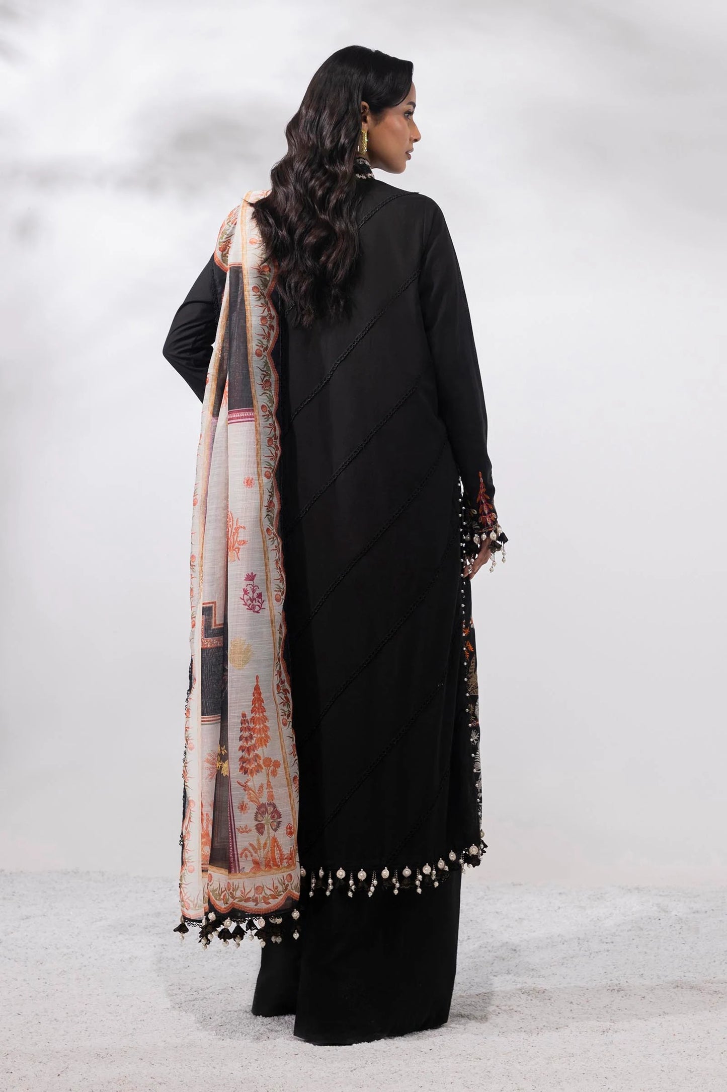 M252-020A-CV | Sana Safinaz | Muzlin Lawn 2025