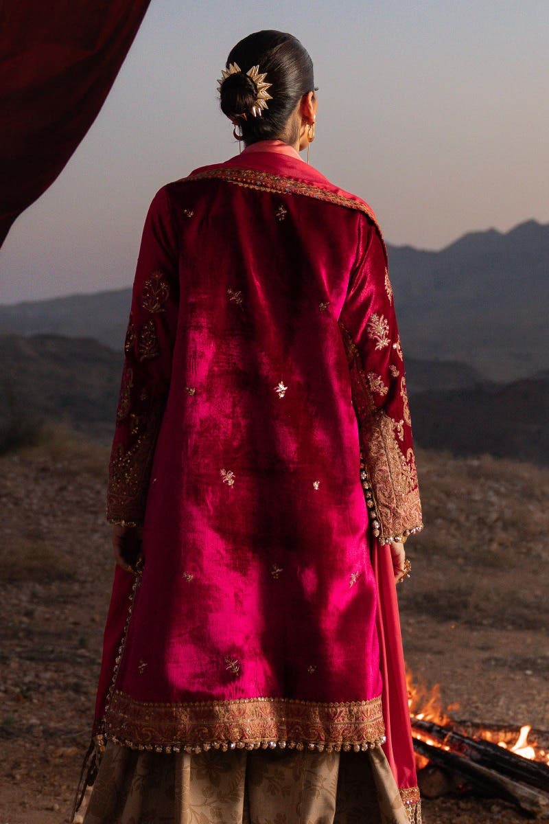 V231-004-DE | Sana Safinaz | winter luxury collection 2023