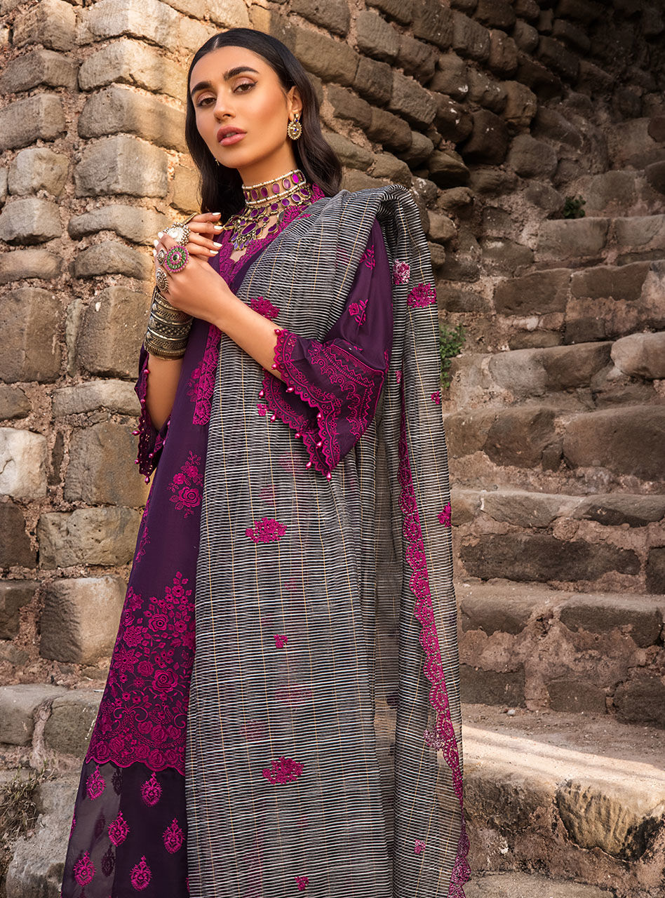 HUMRAAZ - 9B | Zainab Chottani | Chikankari Collection 2022