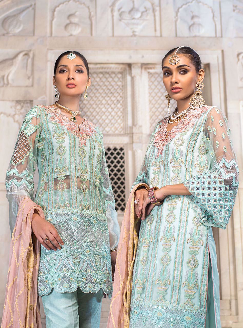 Parisa (Zainab Chottani - Jamdani Wedding Festive'19)