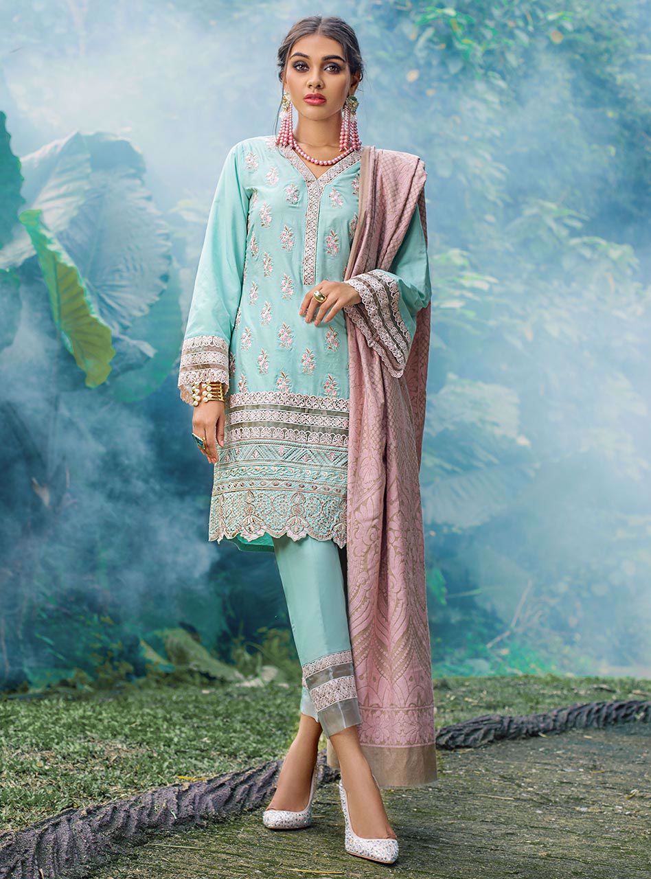 Misty Frost (Zainab Chottani Luxury Shawl Collection)