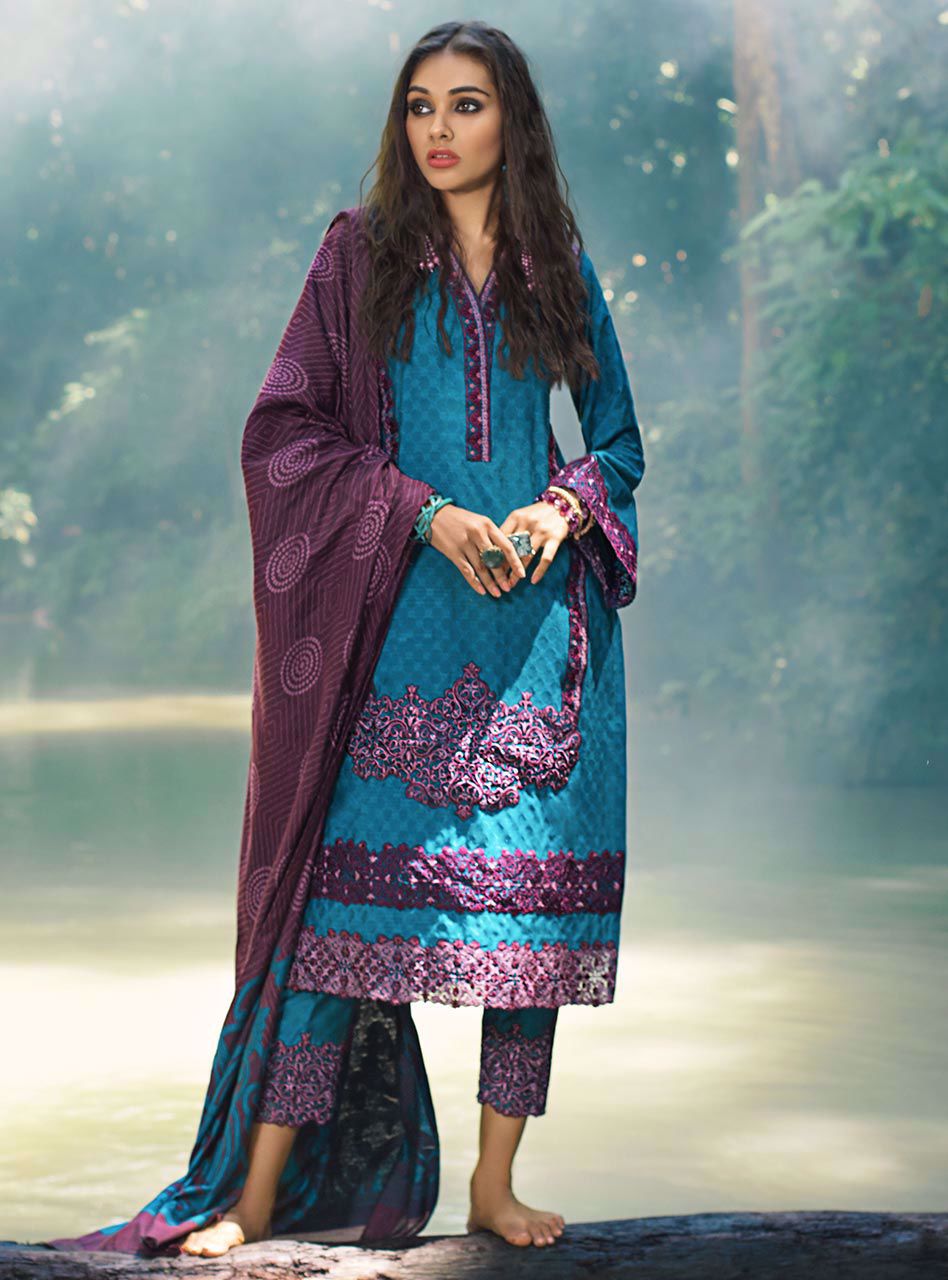 Imperial Mist (Zainab Chottani Luxury Shawl Collection)