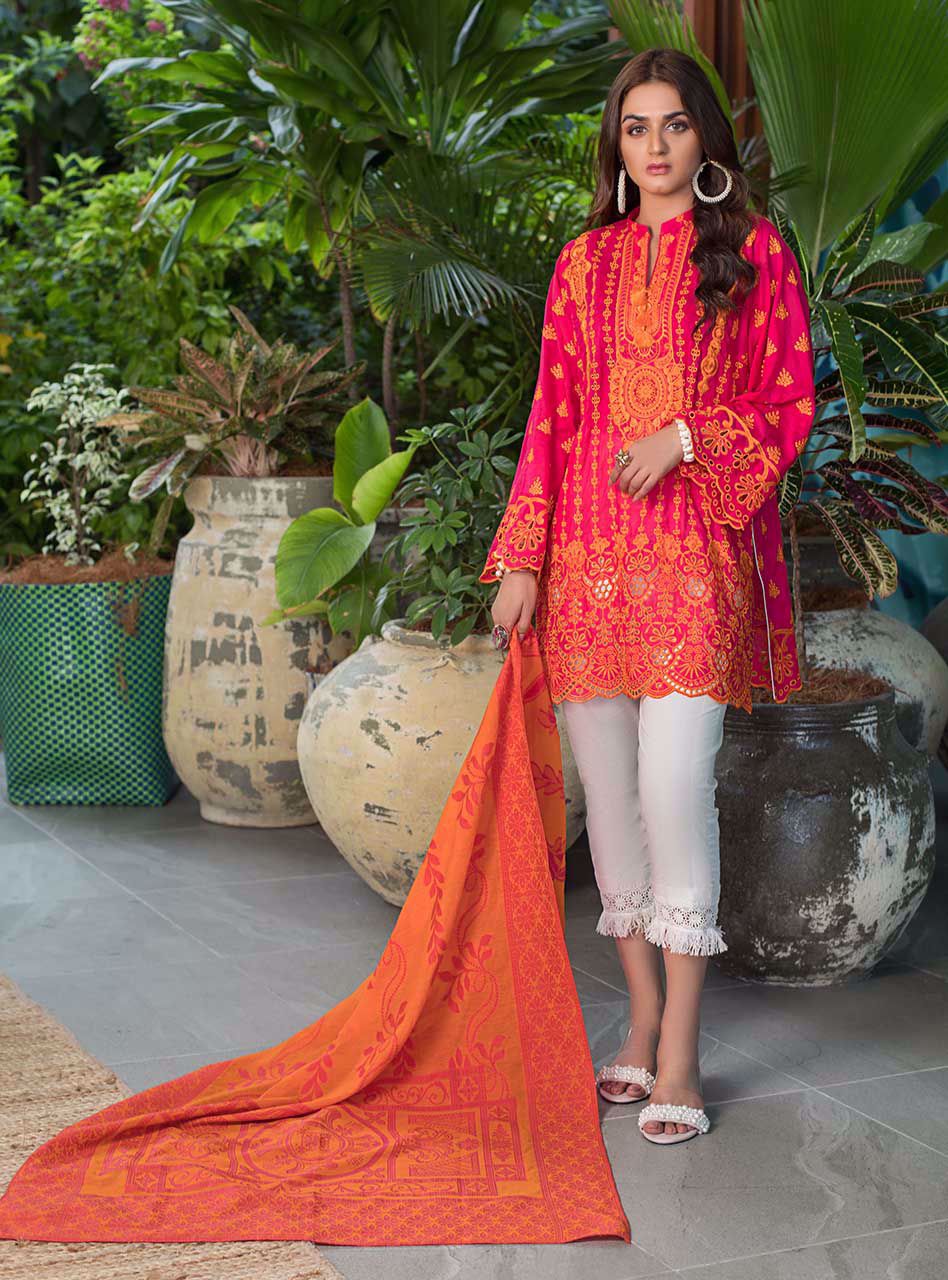 Sun Kissed Breeze B | Zainab Chottani | Luxury Lawn/Chikankari'20