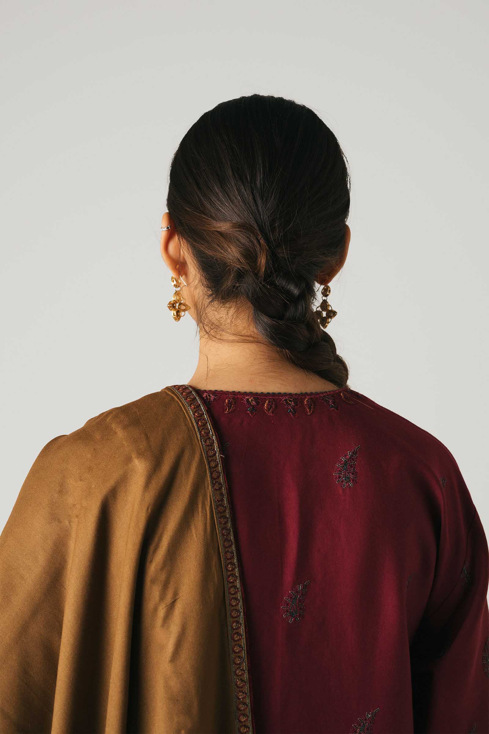 Naaz | Zara Shahjahan | Winter Shawl Collection 20