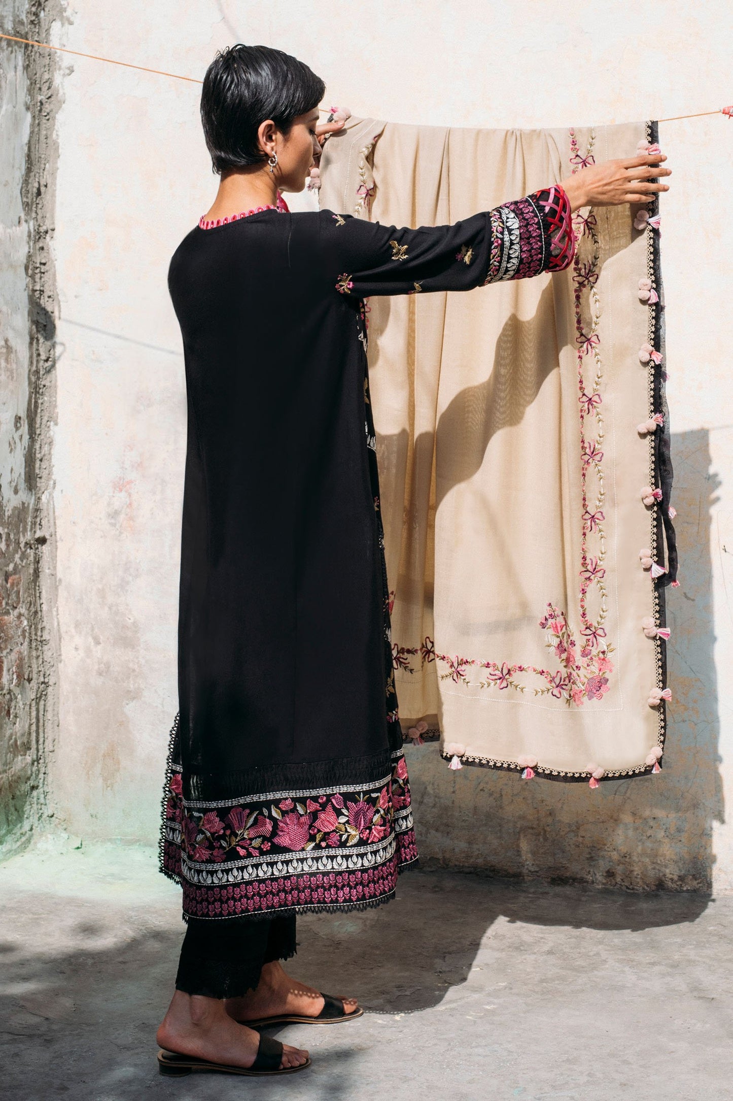 Alya (ZW 21 - 06) |  Zaha | Humrahi Unstitched Winter Collection 2021