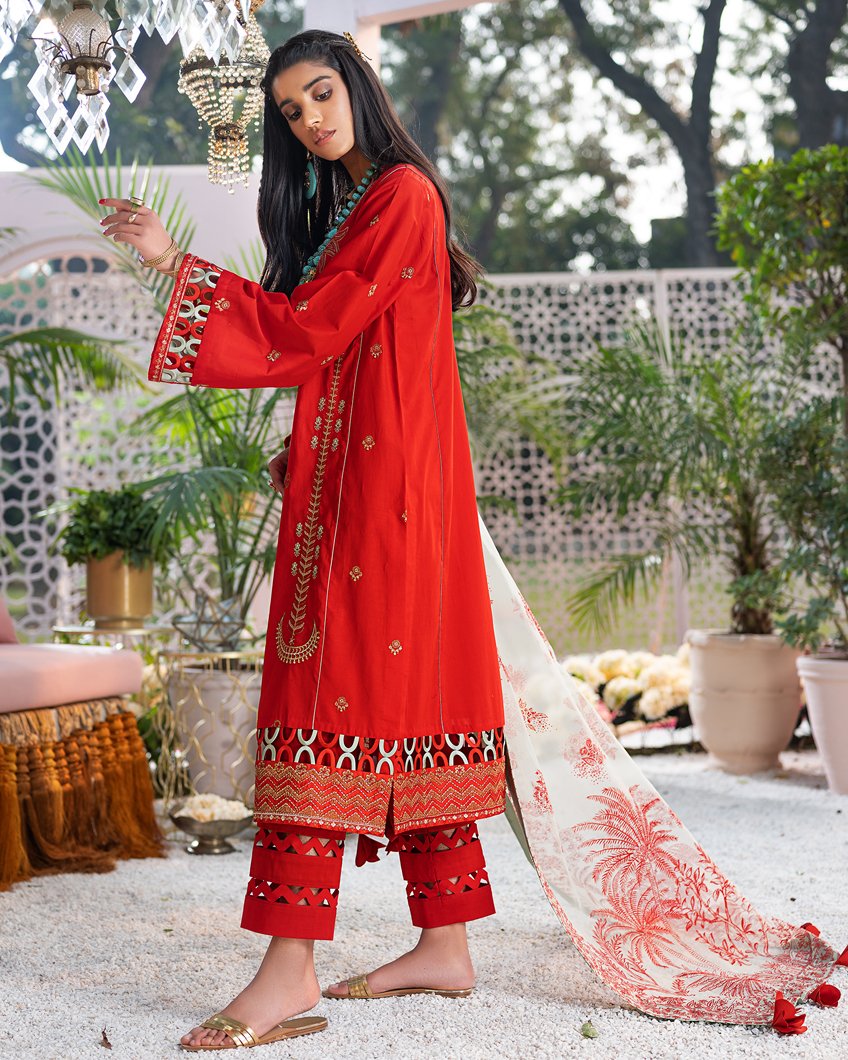 ORIANA (ZL-26) | ZAHA | Spring Summer Lawn 2020 | Vol. 1