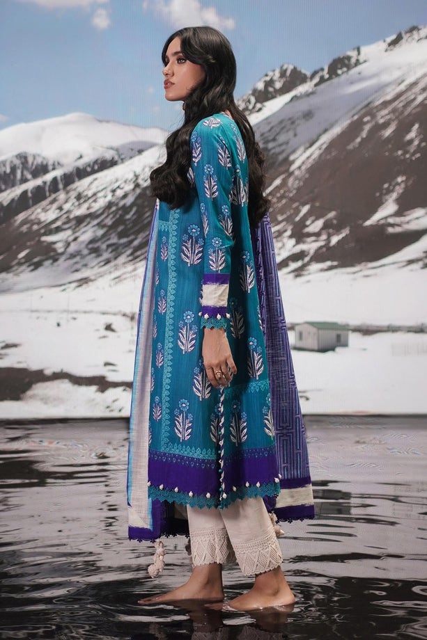 10B | Sana Safinaz | Mahay Winter Collection 2022