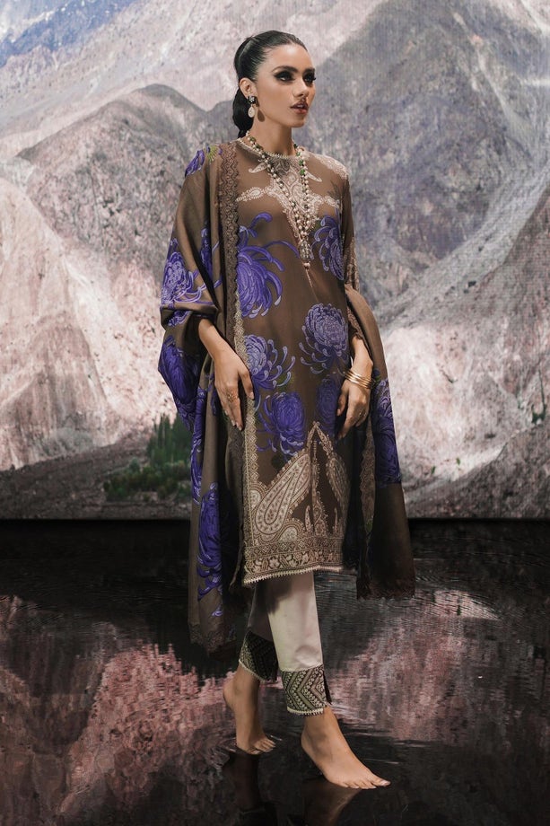 11B | Sana Safinaz | Mahay Winter Collection 2022