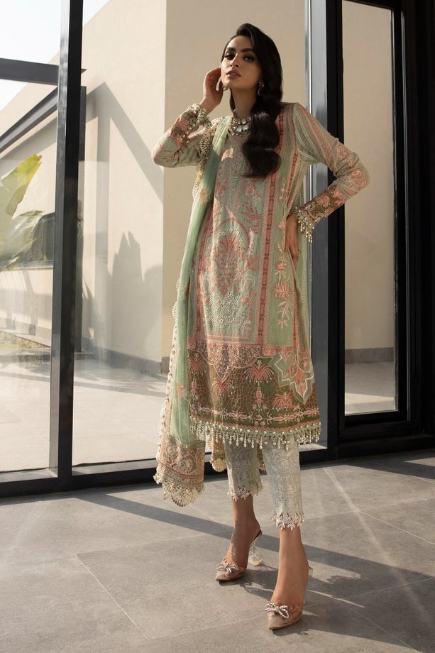 11B | Sana Safinaz | Luxury Lawn 2022