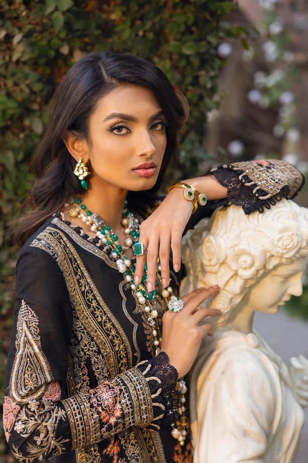 12A | Sana Safinaz | Luxury Lawn 2022