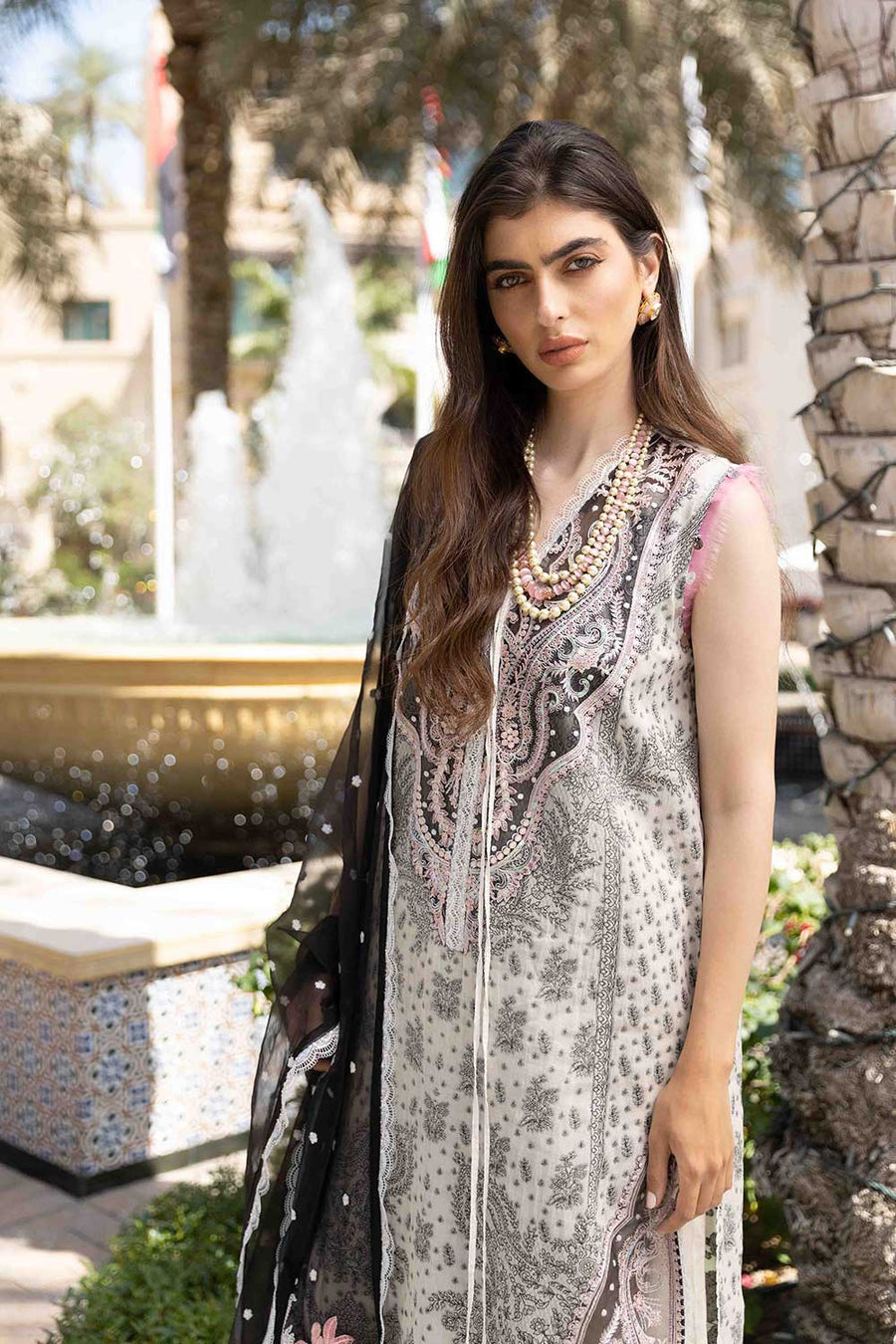 L22 - 13A | Sobia Nazir | Luxury Lawn 2022
