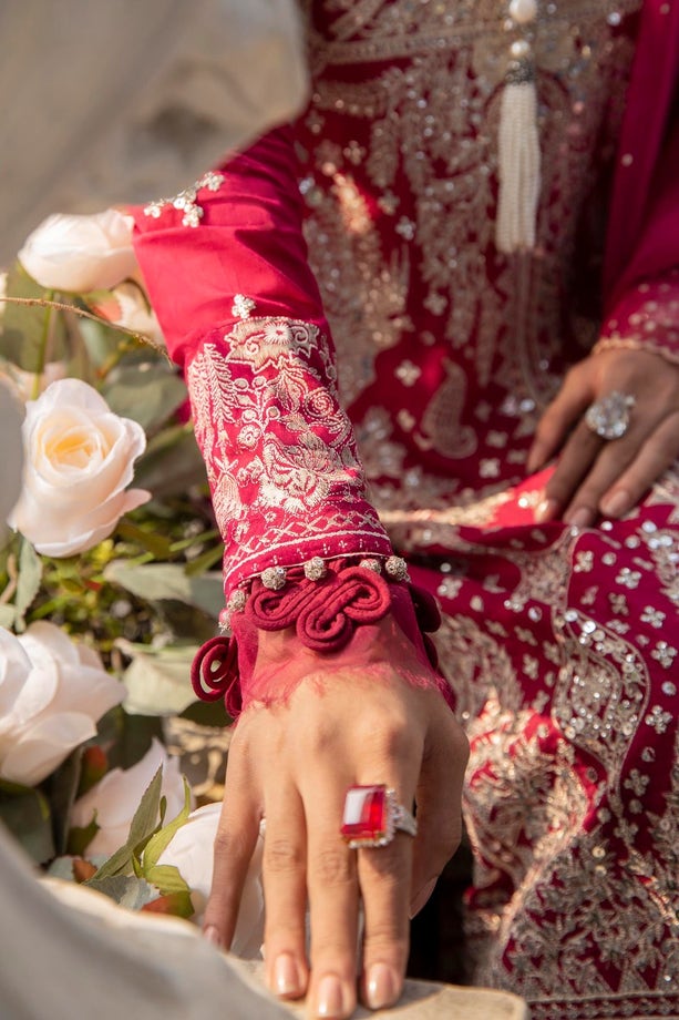 13B | Sana Safinaz | Luxury Lawn 2022