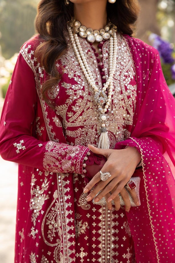 13B | Sana Safinaz | Luxury Lawn 2022