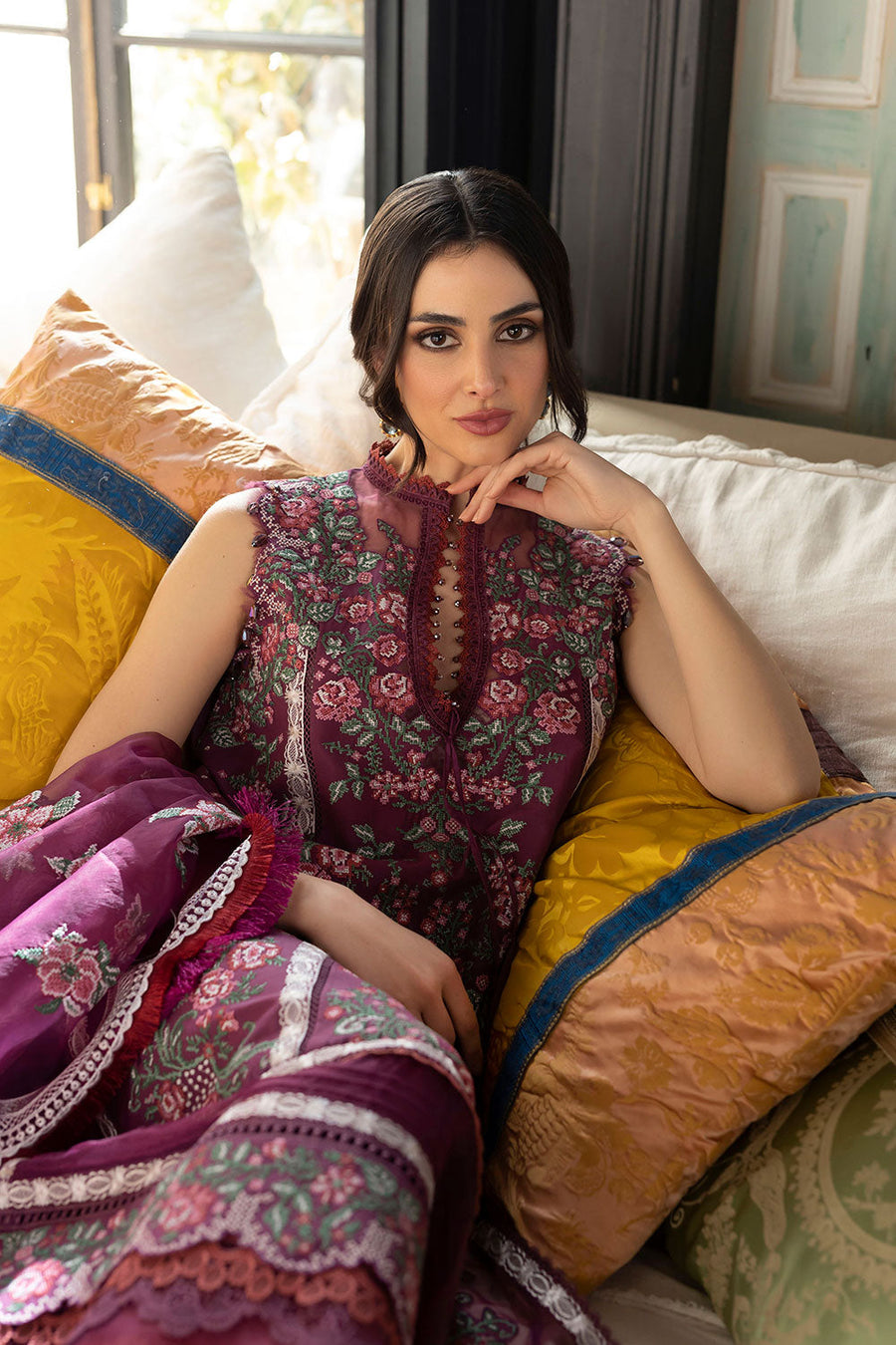 14B | Sobia Nazir | Luxury Lawn 2023