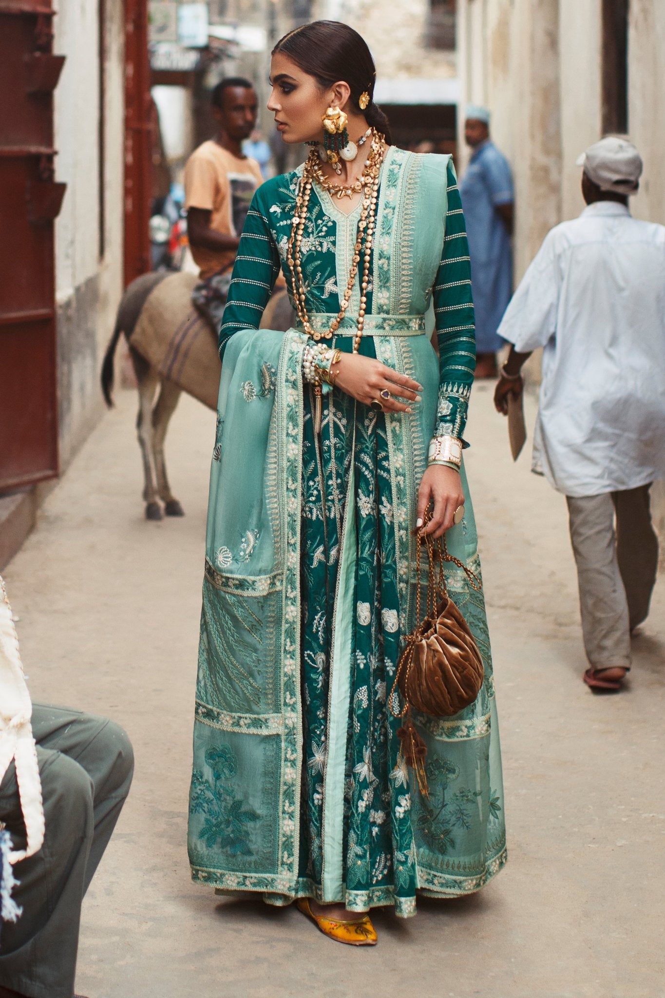 EL-10 A (Amana) | Elan | Lawn 2020