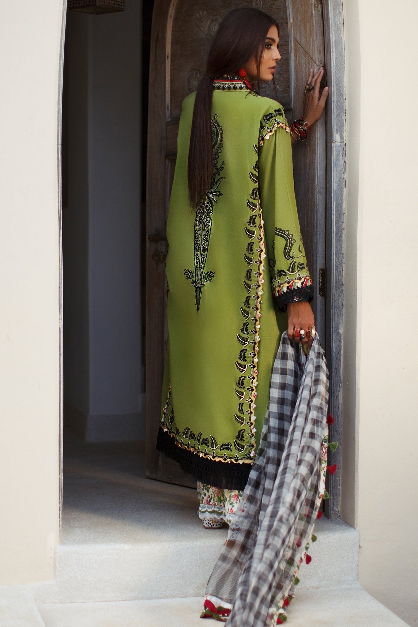 EL-15 B (Johari) | Elan | Lawn 2020