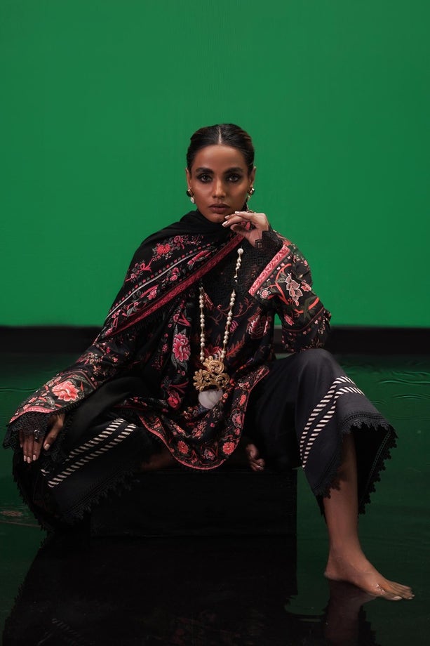 16A  | Sana Safinaz | Mahay Winter Collection 2022