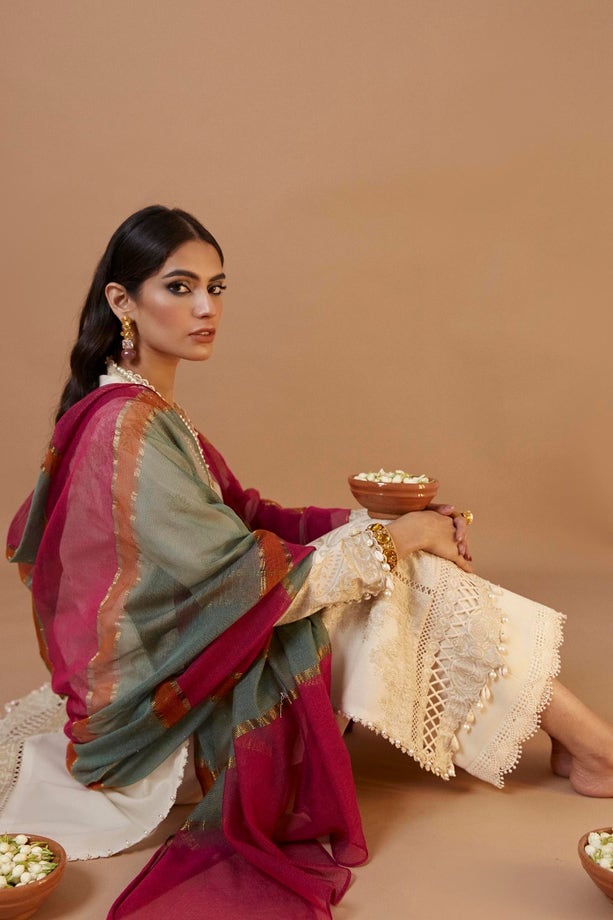 16B | Sana Safinaz | Muzlin Lawn 2022 Vol 3