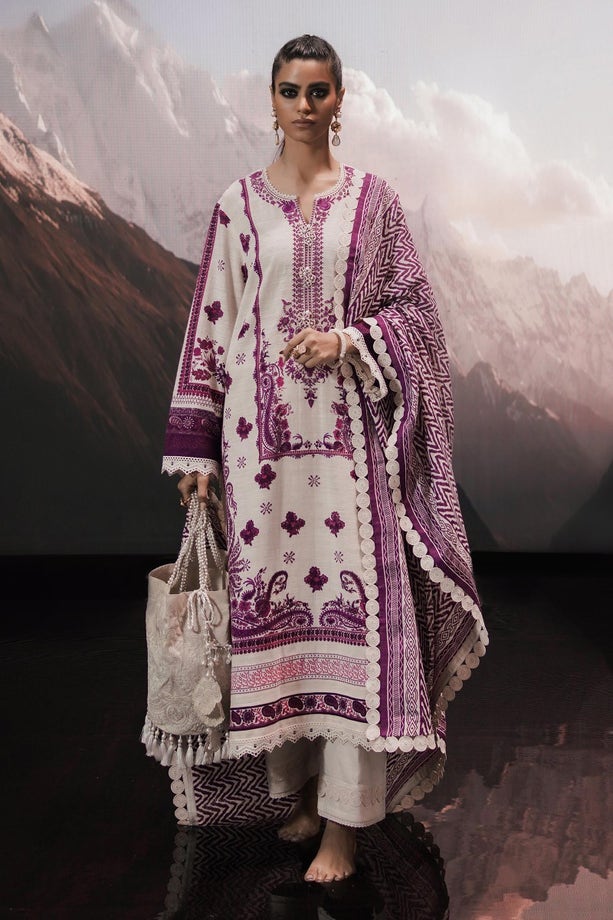 19B | Sana Safinaz | Mahay Winter Collection 2022