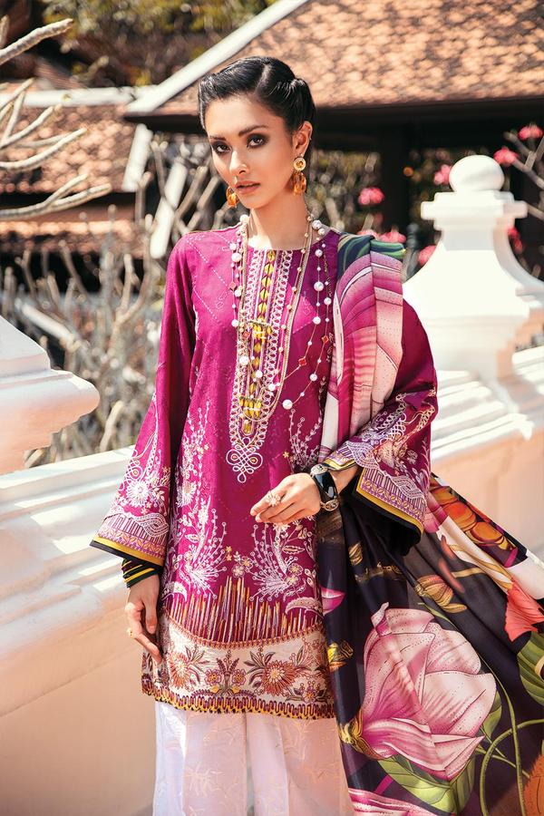 Velveteria | Baroque | Lawn Collection 2020
