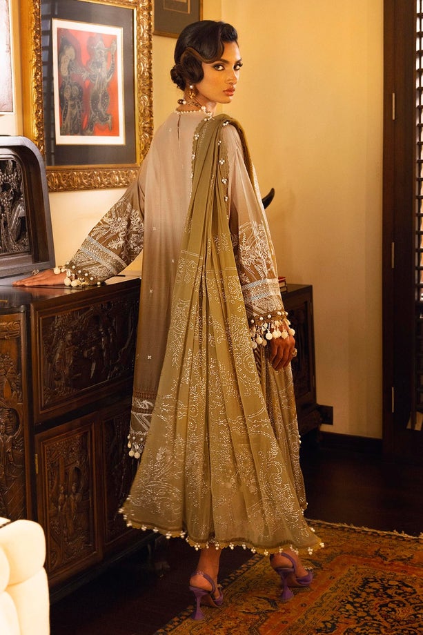 1B | Sana Safinaz | Luxury Lawn 2022