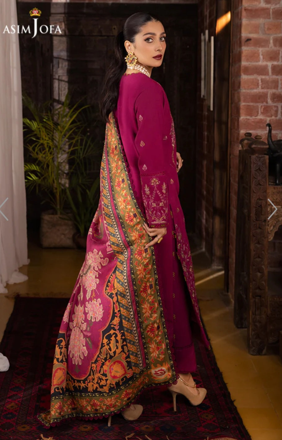 AJW-18 | Asim Jofa | Mawra & Ayeza Edit | Winter Printed Shawl Collection 2022