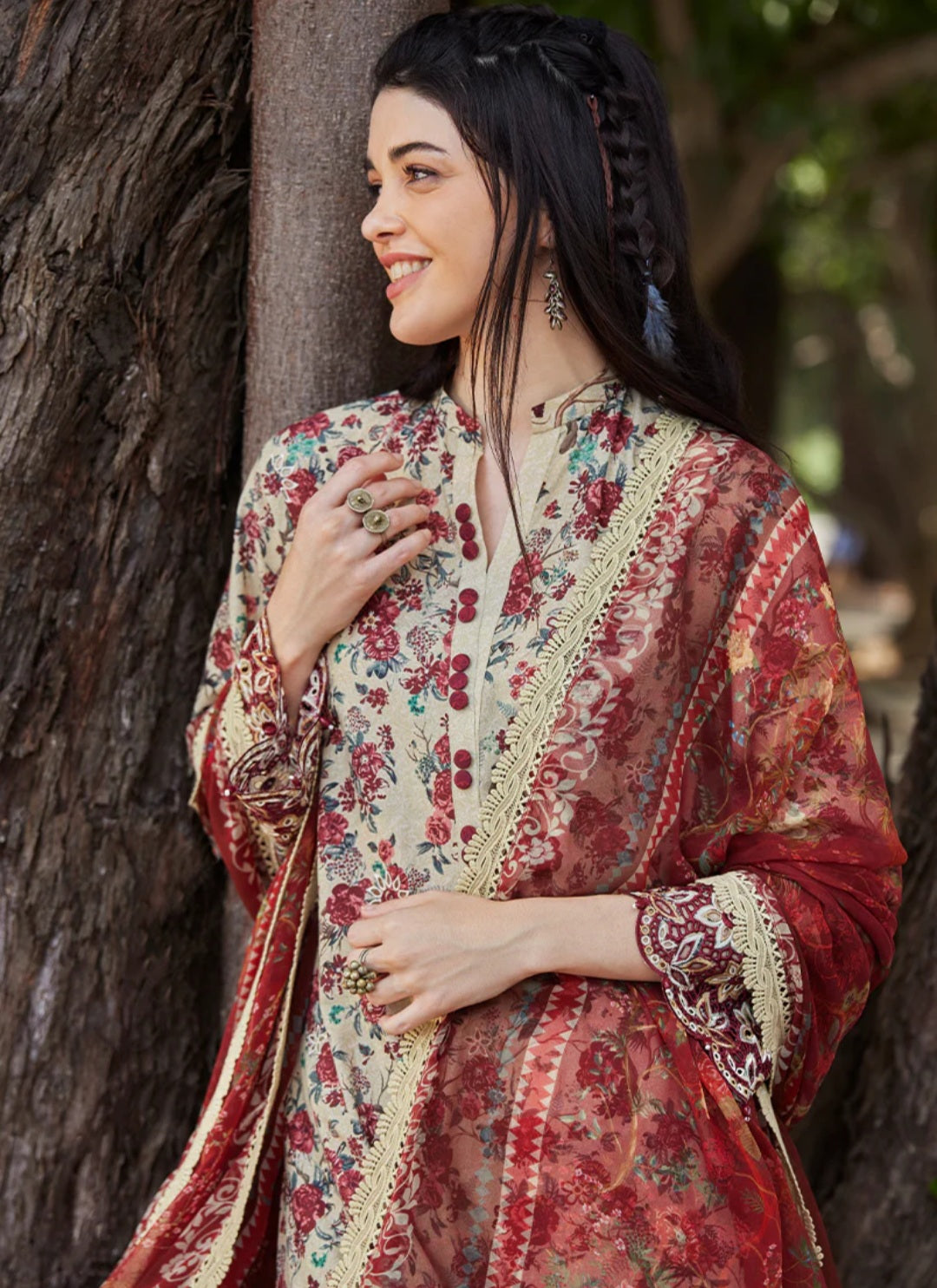 Tania | Image | Spring Printkari® Lawn Collection’23
