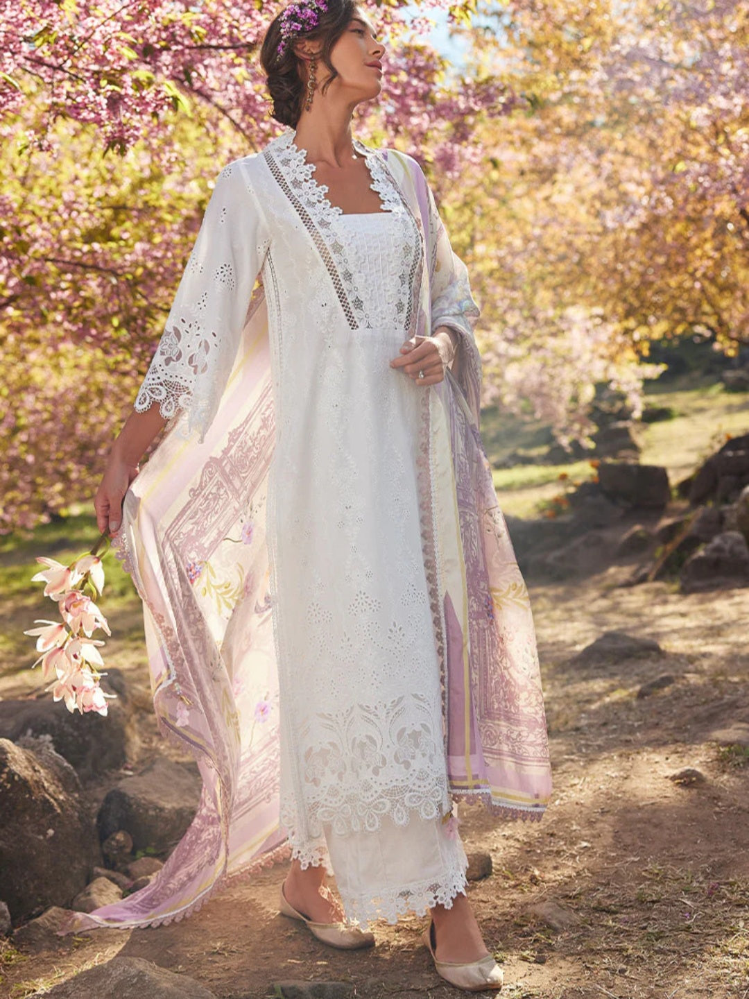Laleh | Image | Lawnkari® ’Collection 2023