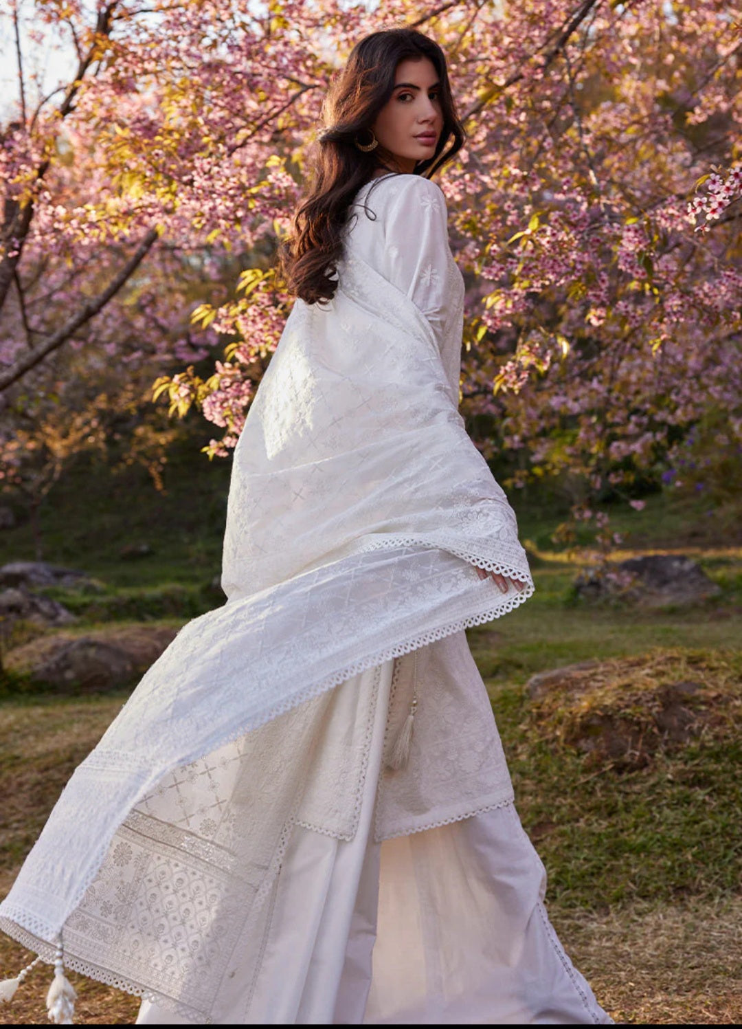 Kyla | Image | Lawnkari® ’Collection 2023