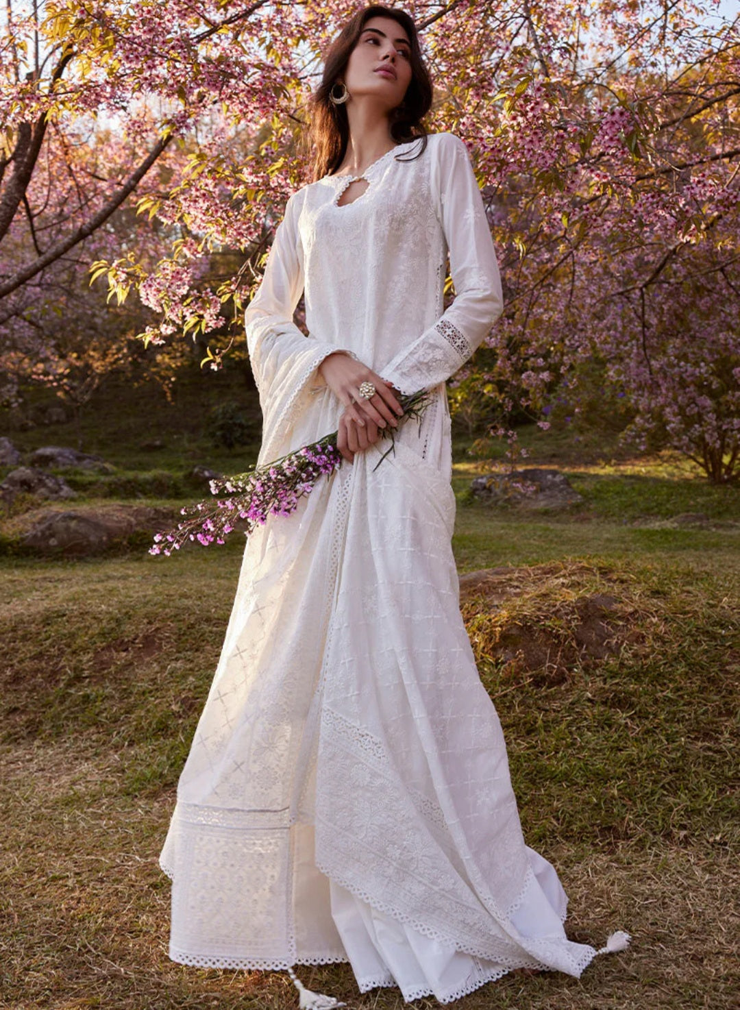 Kyla | Image | Lawnkari® ’Collection 2023